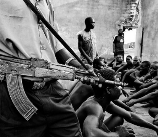 8^ edizione premio nazionale di fotografia Pino Fantini: Silvano Monchi – Olia prison farm